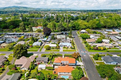 Photo of property in 9 Grosvenor Street, Cambridge, 3434