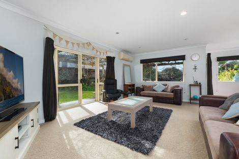 Photo of property in 16 Mamaku Rise, Welcome Bay, Tauranga, 3112