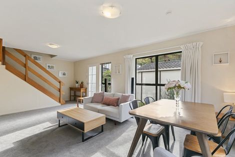 Photo of property in 75u2 Delhi Crescent, Khandallah, Wellington, 6035