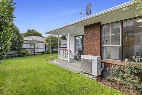 Photo of property in 59f2- Kowhai Avenue, Ebdentown, Upper Hutt, 5018