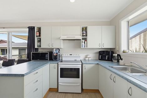Photo of property in 27 Steele Street, Hornby, Christchurch, 8042