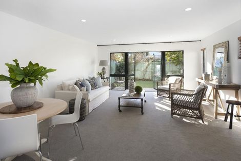 Photo of property in 2/54 Derby Street, St Albans, Christchurch, 8014