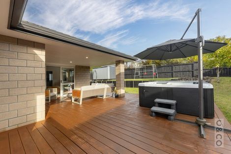 Photo of property in 38 Maude Street, Riverhead, 0820