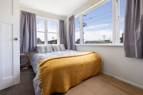 Photo of property in 7 Tay Street, Mount Maunganui, 3116