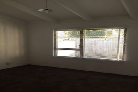 Photo of property in 2/156 Hutchinson Avenue, New Lynn, Auckland, 0600