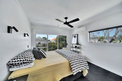 Photo of property in 45a View Road, Campbells Bay, Auckland, 0630
