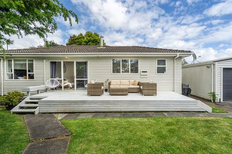 Photo of property in 2a Helga Crescent, Te Atatu Peninsula, Auckland, 0610