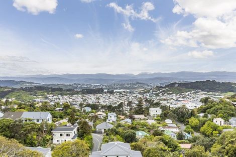 Photo of property in 3/27 Whaui Street, Vogeltown, Wellington, 6021