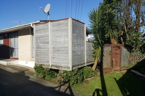 Photo of property in 16 Richard Road, Mangere, Auckland, 2022