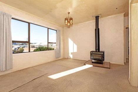 Photo of property in 312 Kahutia Street, Gisborne, 4010