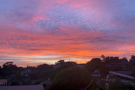 Photo of property in 2 Pohutukawa Avenue, Red Beach, 0932