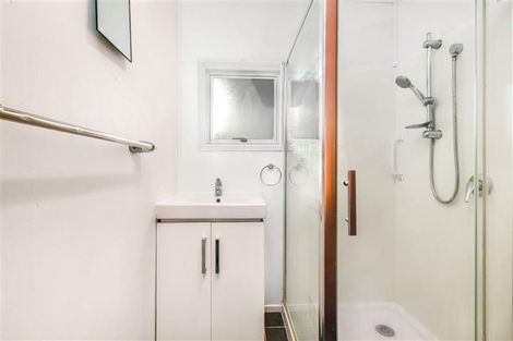 Photo of property in 525 Massey Road, Mangere, Auckland, 2022