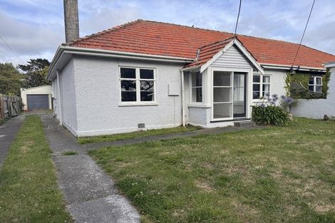 Photo of property in 26 Monorgan Road, Strathmore Park, Wellington, 6022