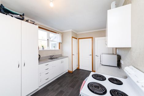 Photo of property in 28 Lower High Street, Marton, 4710