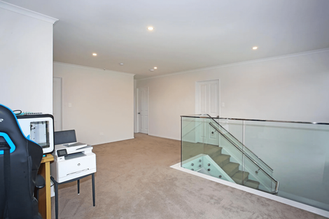 Photo of property in 112a Longford Park Drive, Takanini, 2112