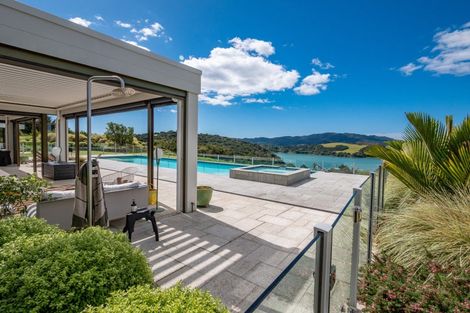 Photo of property in 30 Richmond Road, Mangonui, 0420