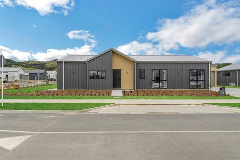 Photo of property in 62 Mataikokako Loop, Kawakawa Bay, 2585