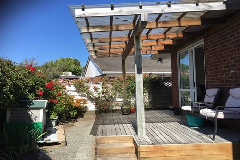 Photo of property in 122 Kings Crescent, Hutt Central, Lower Hutt, 5010