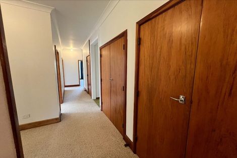 Photo of property in 21 Maunder Street, Marton, 4710