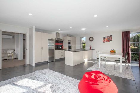 Photo of property in 9 Angus Way, Nikau Valley, Paraparaumu, 5032