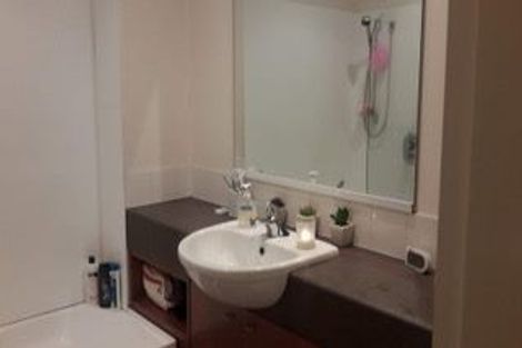 Photo of property in Hume House, 18/152u The Terrace, Wellington Central, Wellington, 6011
