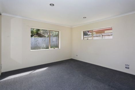 Photo of property in 12 Puketi Lane, Waiuku, 2123