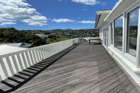 Photo of property in 112 Eden Street, Island Bay, Wellington, 6023