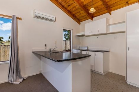 Photo of property in 10 James Road, Manurewa, Auckland, 2102