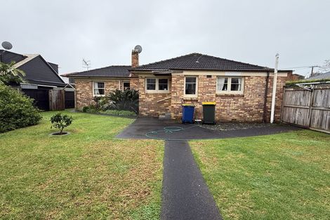 Photo of property in 12 Crete Avenue, Milford, Auckland, 0620