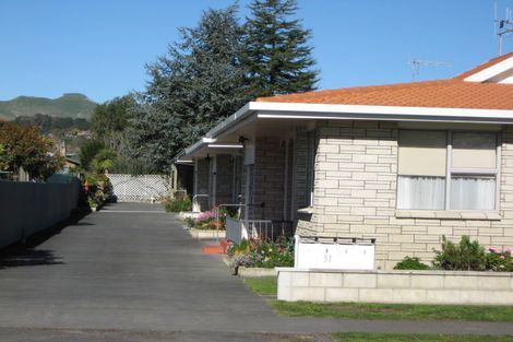 Photo of property in 1/31 Middle Road, Havelock North, 4130