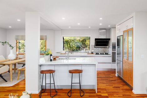 Photo of property in 12 Belleview Terrace, Mount Pleasant, Christchurch, 8081