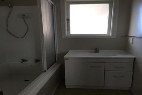 Photo of property in 18 Hunua Road, Papakura, 2110