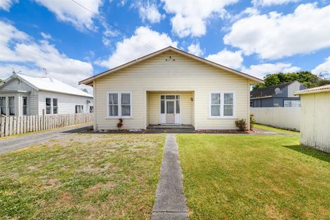 Photo of property in 11 Rira Street, Marton, 4710