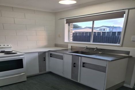Photo of property in 20 Edgeware Road, Palmerston North, 4410