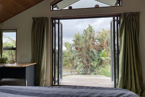 Photo of property in 2 Gilberd Place, Torbay, Auckland, 0630