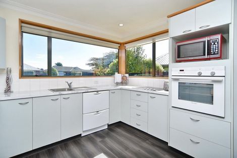 Photo of property in 227 Kingsbury Avenue, Rangiora, 7400