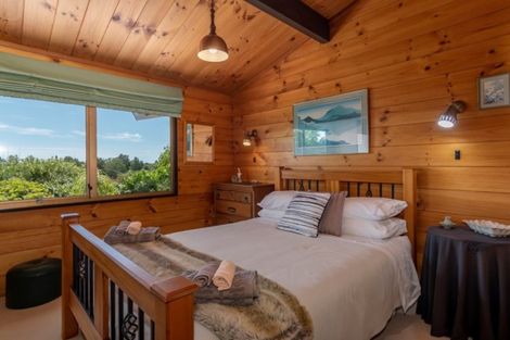 Photo of property in 25 Linklater Avenue, Bellevue, Tauranga, 3110