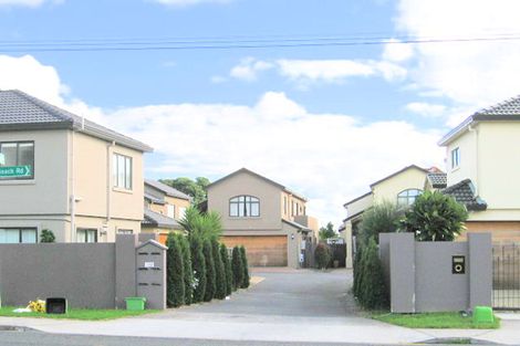 Photo of property in 153a Bucklands Beach Road, Bucklands Beach, Auckland, 2012