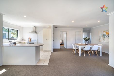 Photo of property in 5b Kilkenny Grove, Wainuiomata, Lower Hutt, 5014