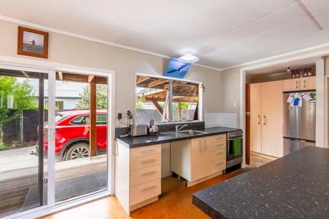 Photo of property in 29 Rochfort Street, Otane, 4202