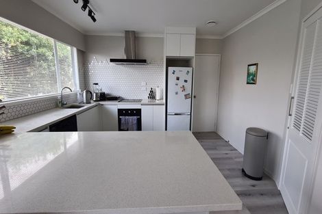 Photo of property in 4202a/2 Great North Road, Glendene, Auckland, 0602