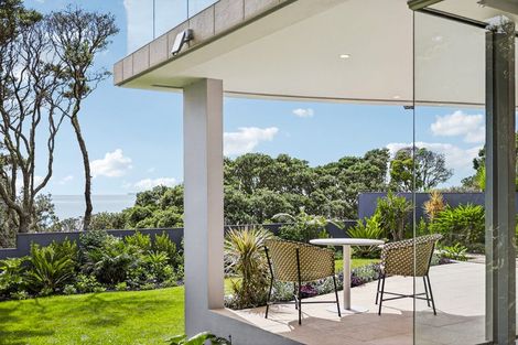 Photo of property in 19 Bournemouth Terrace, Murrays Bay, Auckland, 0630