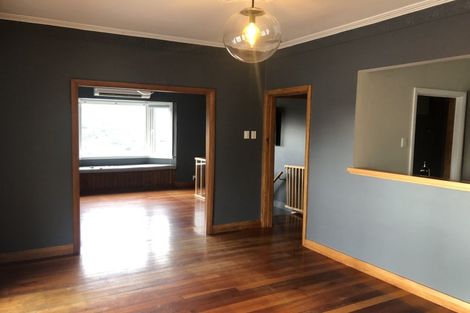 Photo of property in 112 Eden Street, Island Bay, Wellington, 6023