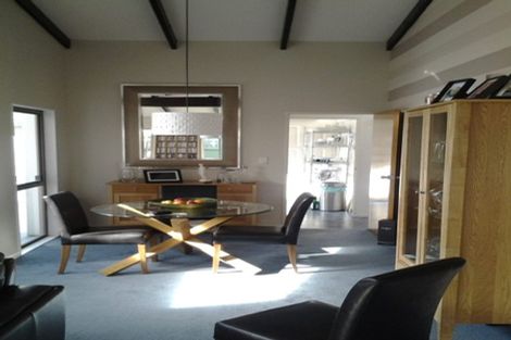 Photo of property in 84a Endeavour Street, Lyall Bay, Wellington, 6022