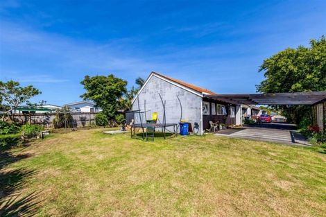 Photo of property in 3/1 Gatman Street, Birkdale, Auckland, 0626