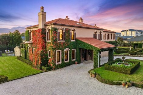 Photo of property in 17 Pararekau Road, Karaka, Papakura, 2580