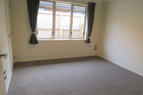 Photo of property in 114u7 Old Farm Road, Hamilton East, Hamilton, 3216