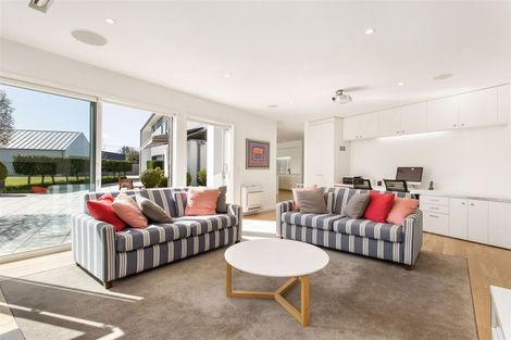 Photo of property in 15 Hamilton Avenue, Ilam, Christchurch, 8041