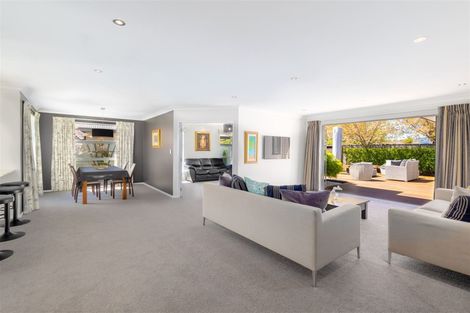 Photo of property in 11 Old Red Barn Road, Halswell, Christchurch, 8025
