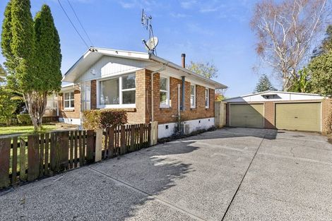 Photo of property in 12 Alderson Road, Fairview Downs, Hamilton, 3214